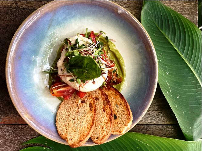 Burrata Caprese Salad -3