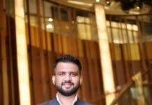 Mr. Javed Shaikh surmounted the odds; the Head of Operations, DLF Restaurant Division, wins the Food Director of India of the Year award