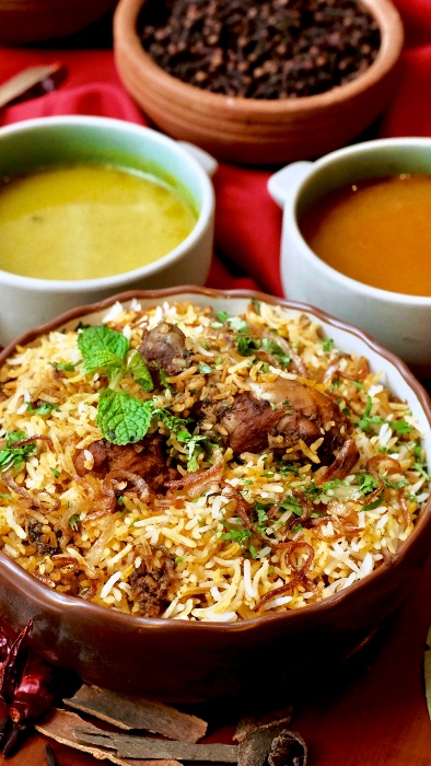 Murgh Dhum Biriyani (1)
