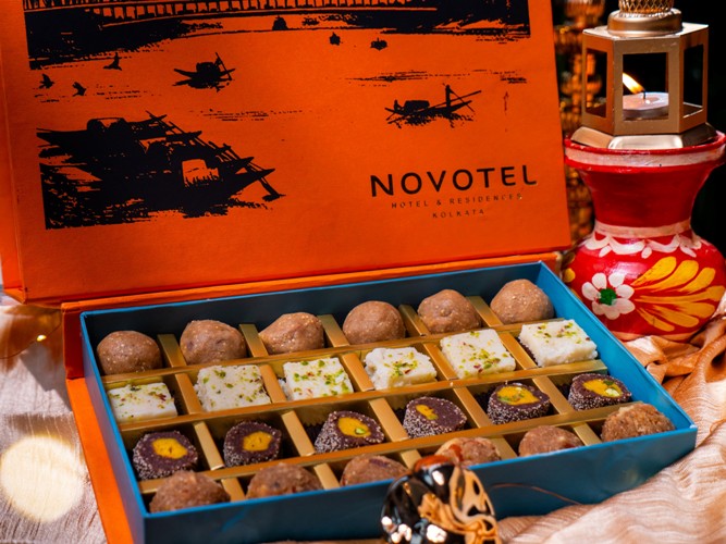 Classic Hamper_ Novotel Kolkata