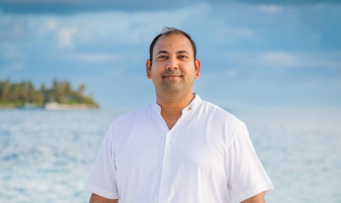 Akshat Sinha- Hotel Manager
