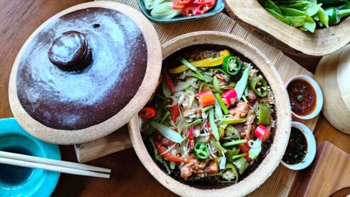 Claypot_ Hyatt Centric Ballygunge Kolkata (1)