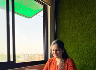 From Strategy to Success: Words from the Director of Marketing Desk: