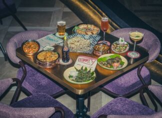 Tommy’s Opens on Old Airport Road: A No-Frills Bar with Great Drinks, Kitsch Cat Decor, and Pure Bangalore Energy