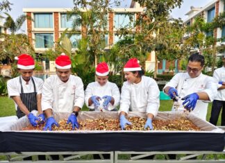 Rosetta Hospitality Unveils the Festive Season with Cake Mixing