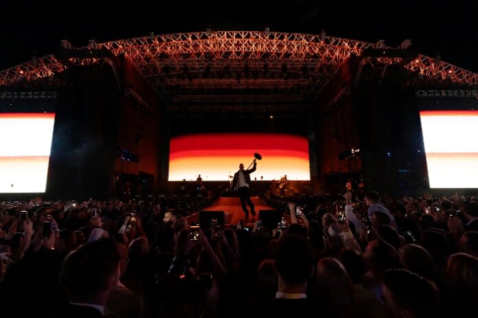 Atlantis The Palm Welcomes 2026 with Maroon 5 (8)