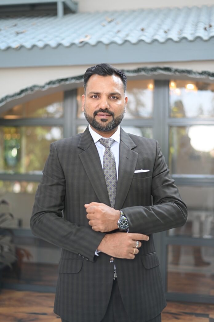 SUMIT MITRUKA Summit Hotels